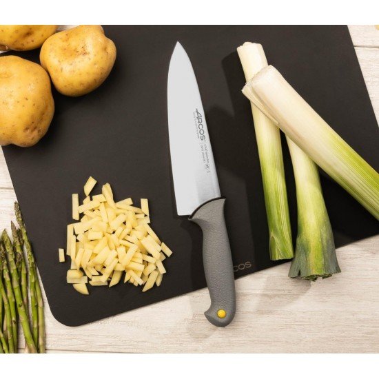 Arcos Cuchillo Cocinero Serie Colour Prof 200 mm 241000
