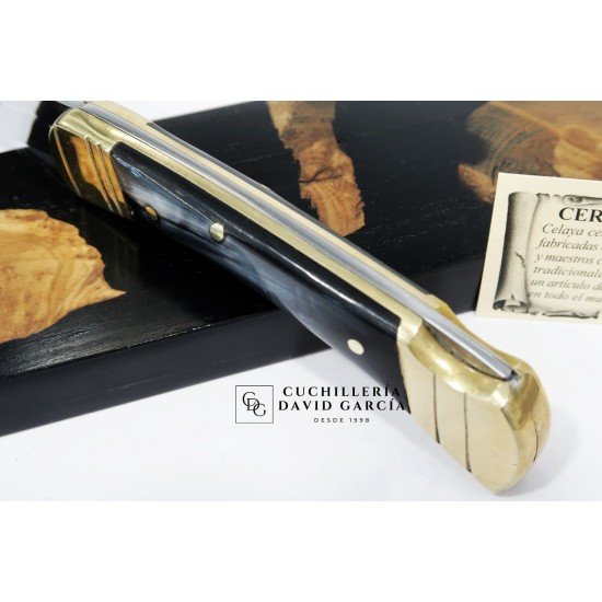 Navaja Celaya Artesana Caza Puma Asta Toro 2107-T