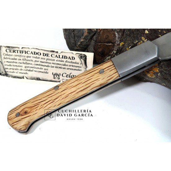 Celaya Cabritera Razor Oak Wood Bolster Stainless Steel 2301-VI/E Celaya Cabritera Razor Oak Wood Bolster Stainless Steel 2301-VI/E