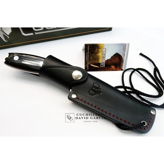 Cudeman 123-M Cesar Bozal Micarta Negra Cudeman 123-M Cesar Bozal Micarta Negra
