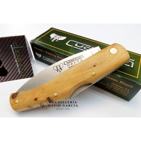 Cudeman Delta 344-GB Madera Enebro Aromático