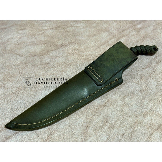 Daemon Knives artesanal Acero Carbono 1075 Mango G10