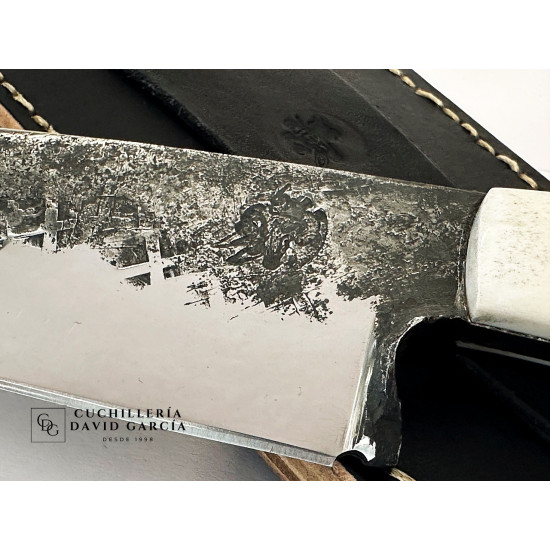 Dragos Lonut Cuchillo  Artesano Asta de Ciervo Funda cuero vacuno de 1ª 