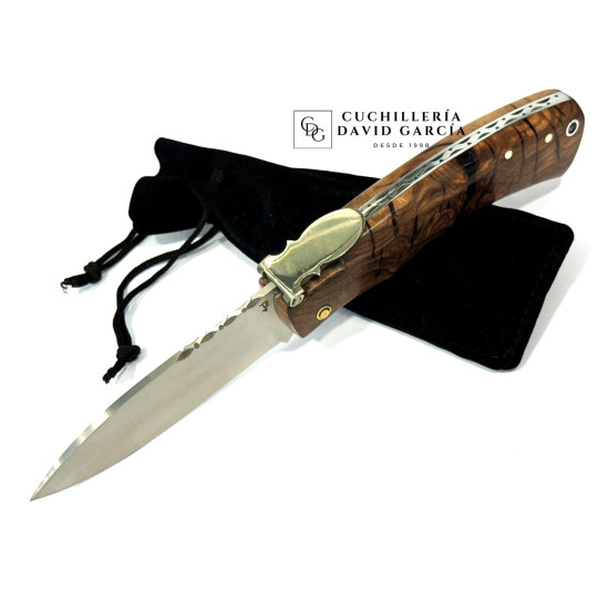 F. Javier Expósito Madera de Olivo Estabilizado
