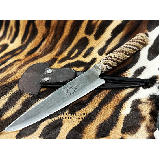 Filopampa Cuchillo Criollo Argentino Mango trenzado en Cuero 