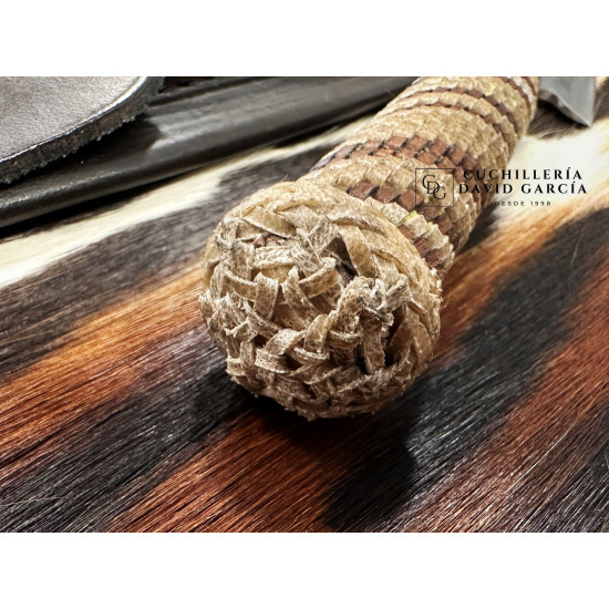 Filopampa Cuchillo Criollo Argentino Mango trenzado en Cuero 
