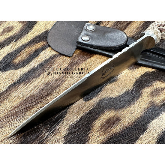 Filopampa Cuchillo Criollo Argentino Mango trenzado en Cuero 