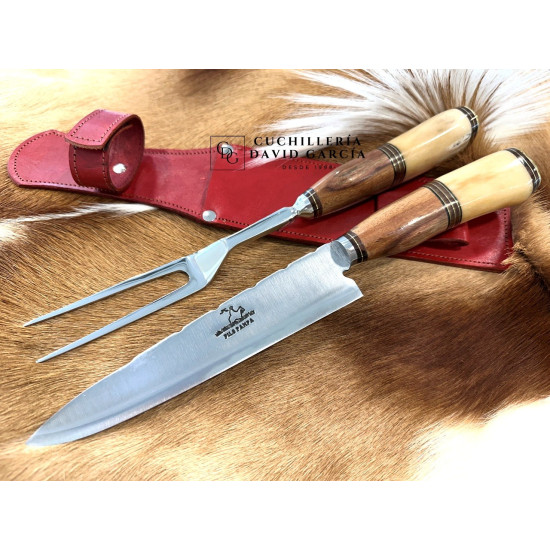 Filopampa Juego de Asado Artesanal  Cuchillo Criollo  - Tenedor - Funda Cuero 