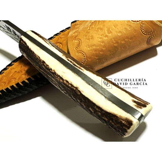 Forja Celta Bandolero Acero Carbono 5160 Asta de Ciervo