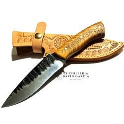 Forja Celta Cuchillo Fenix  Acero 5160 Piña y Resina