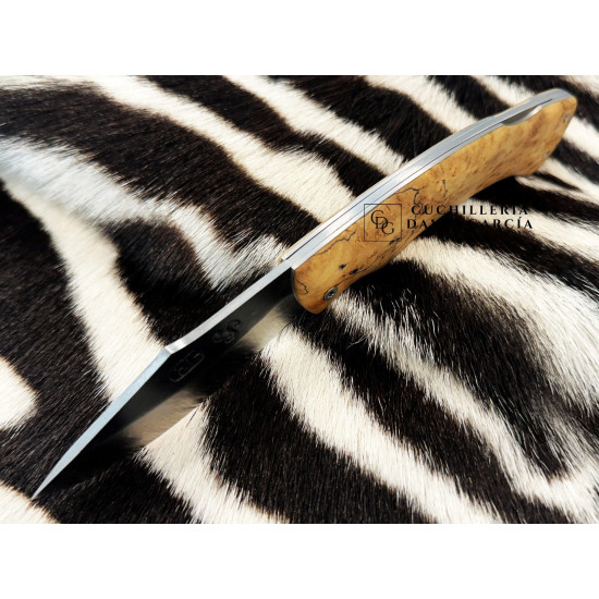 Forja Celta Navaja Bárbara Acero carbono 5160 - Madera seleccionada de Burl Chesse Espaltada y estabilizada