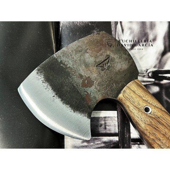 Hacha Artesanal Frederic Marchand Bouledogues allongés Madera de  Roble