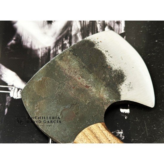 Hacha Artesanal Frederic Marchand Bouledogues allongés Madera de  Roble