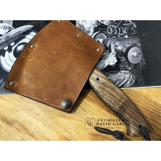 Hacha Artesanal Frederic Marchand Bouledogues allongés Madera de  Roble