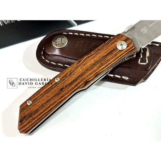 FX-525 DB Navaja Terzuola Acero Damasco Madera de Bocote FX-525 DB Navaja Terzuola Acero Damasco Madera de Bocote