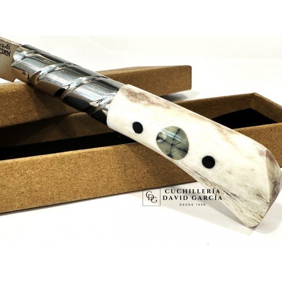 FV Taramundi Navaja Artesana Asta de Ciervo Pulida"Quiastolita"