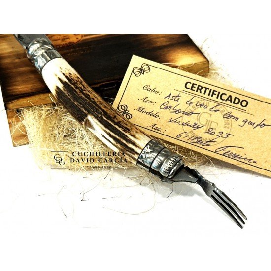 Gilberto Ferreira Luxury 2025 / Asta Venado con Tenedor Gilberto Ferreira Luxury 2025 / Asta Venado con Tenedor