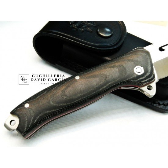 J&V Cuchillos de Aventura SV4 Micarta Negra J&V Cuchillos de Aventura SV4 Micarta Negra