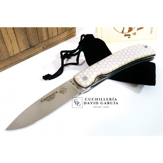 J&V Cuchillos de Aventura Campera Panel de Abeja Acero14C28N 1416-PA J&V Cuchillos de Aventura Campera Panel de Abeja Acero14C28N 1416-PA