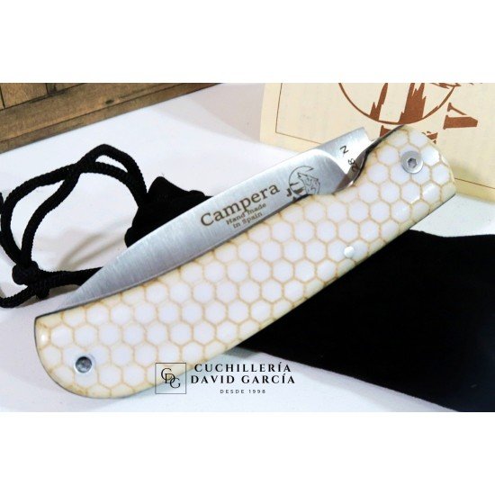 J&V Cuchillos de Aventura Campera Panel de Abeja Acero14C28N 1416-PA J&V Cuchillos de Aventura Campera Panel de Abeja Acero14C28N 1416-PA