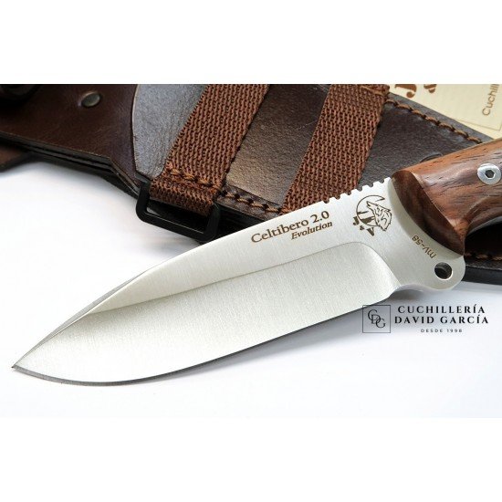 J&V Cuchillos de Aventura Celtibero Evolution 2.0 Madera de Cocobolo J&V Cuchillos de Aventura Celtibero Evolution 2.0 Madera de Cocobolo