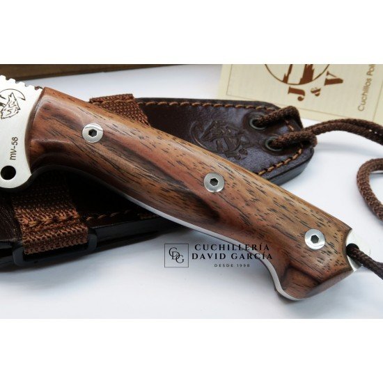 J&V Cuchillos de Aventura Celtibero Evolution 2.0 Madera de Cocobolo J&V Cuchillos de Aventura Celtibero Evolution 2.0 Madera de Cocobolo