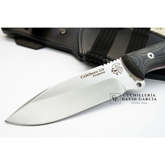 J&V Cuchillos de Aventura Celtibero Evolution 2.0 Micarta Negra 1172P-M1 J&V Cuchillos de Aventura Celtibero Evolution 2.0 Micarta Negra 1172P-M1