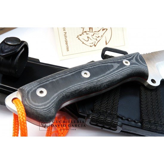 J&V  Cuchillos de Aventura Celtibero Evolution 2.0 Micarta Negra 1172P-M1 