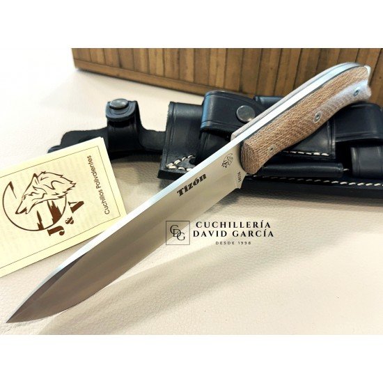 J&V Cuchillos de Aventura Tizón Micarta Marrón Funda Piel1604-YU-MR J&V Cuchillos de Aventura Tizón Micarta Marrón Funda Piel1604-YU-MR