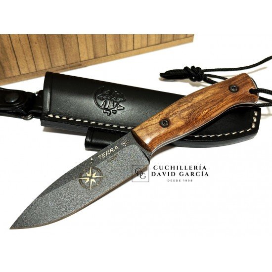 J&V  Cuchillos de Aventura Terra  Madera de Cocobolo