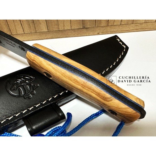 J&V Cuchillos de Aventura Terra Madera de Olivo J&V Cuchillos de Aventura Terra Madera de Olivo