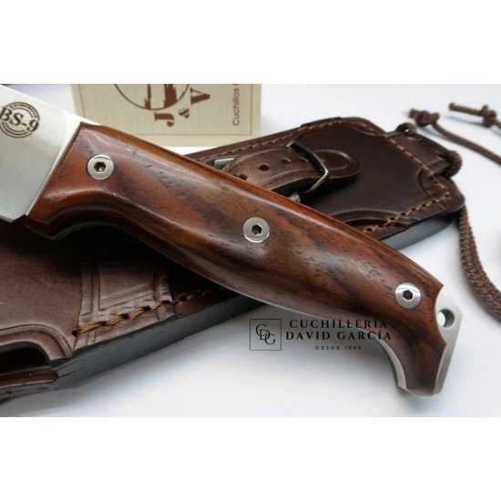 J&V  Cuchillos de Aventura BS-9 Madera de Cocobolo Funda Piel 1601CO-MV