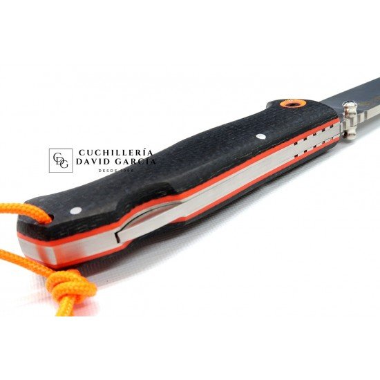 J&V Cuchillos de Aventura Spike Yute Negra J&V Cuchillos de Aventura Spike Yute Negra