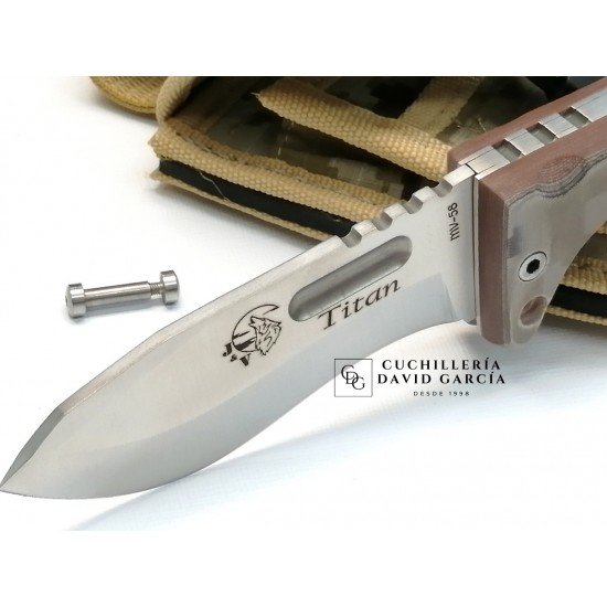 J&V Cuchillos de Aventura Titan Micarta Camo Pixel AridoFunda Cordura  1234-M7  