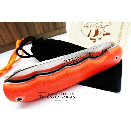 J&V Cuchillos de Aventura Tucán Naranja Fluor Acero14C28N J&V Cuchillos de Aventura Tucán Naranja Fluor Acero14C28N