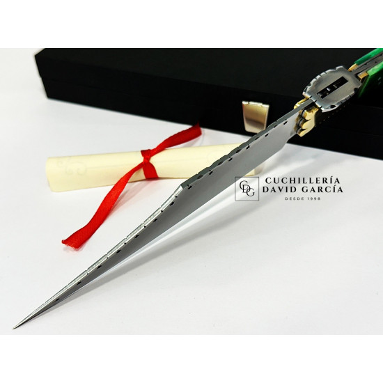Juan Luis Vergara Modelo "Curro"  - Hueso y Laton