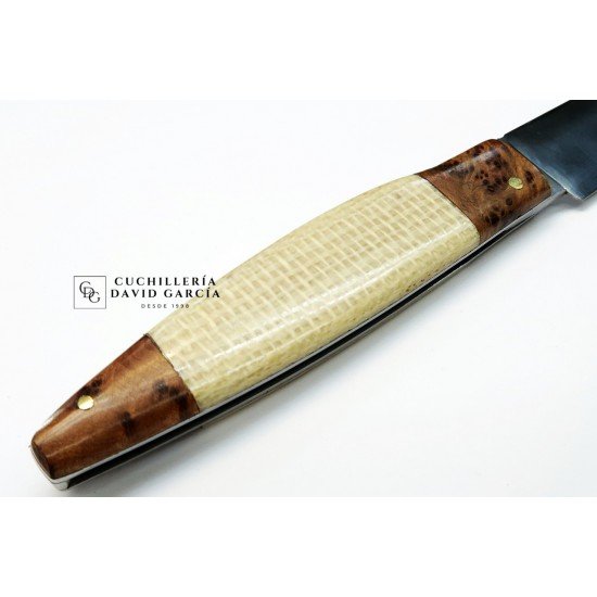 Juan Luis Vergara Tanto Micarta Yute y Madera de Thuya Juan Luis Vergara Tanto Micarta Yute y Madera de Thuya