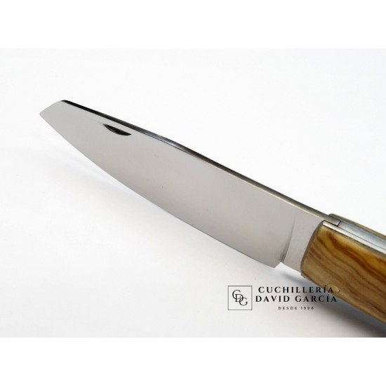 Juan Luis Vergara Tanto Madera de Olivo Juan Luis Vergara Tanto Madera de Olivo
