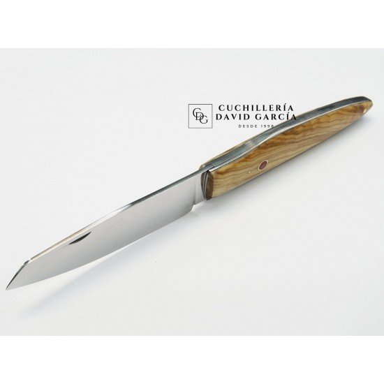 Juan Luis Vergara Tanto Madera de Olivo Juan Luis Vergara Tanto Madera de Olivo