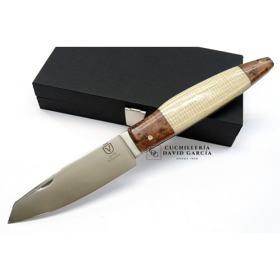 Juan Luis Vergara Both Micarta Jute and Thuya Wood Juan Luis Vergara Both Micarta Jute and Thuya Wood