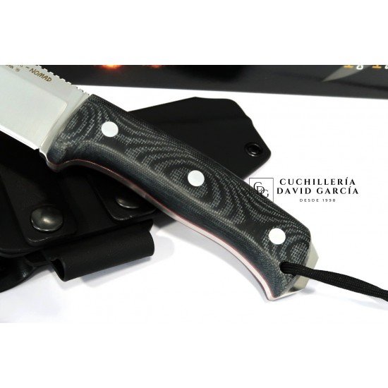 Joker Nomad CM125-F Micarta Canvas Negro + Pedernal Joker Nomad CM125-F Micarta Canvas Negro + Pedernal
