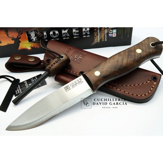 Joker Bushlore CN138-P Madera de Nogal Acero Sleipner con Pedernal Joker Bushlore CN138-P Madera de Nogal Acero Sleipner con Pedernal