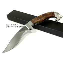 Lombo Do Ferreiro Falcata Caballo Tallado Acero 14C28 Madera de Nogal