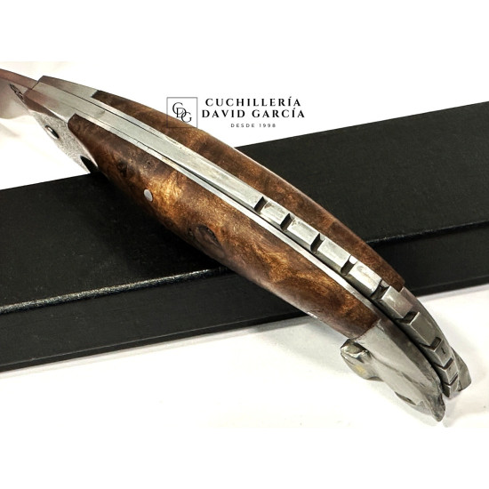 Lombo Do Ferreiro Falcata Caballo Tallado Acero 14C28 Madera de Nogal