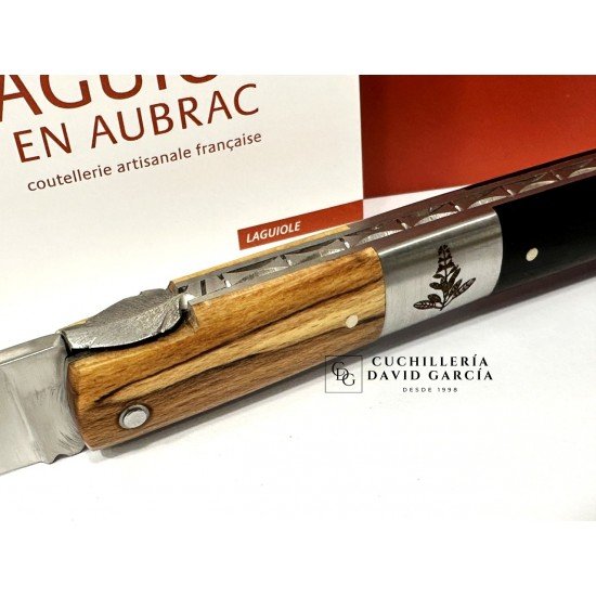 Laguiole en Aubrac Sauveterre Haya de Aubrac / Ébano SA5/11/UIOS/FS/MAE/S/SAU/BRO Laguiole en Aubrac Sauveterre Haya de Aubrac / Ébano SA5/11/UIOS/FS/MAE/S/SAU/BRO