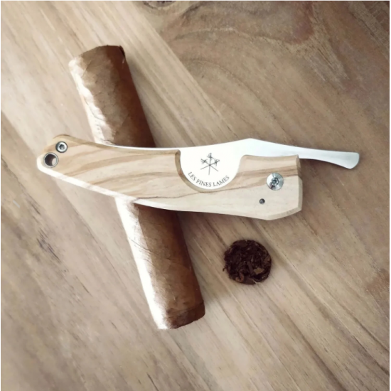 Le Petit - Brujula - Cuba Olivo - Le Petit - Brujula - Cuba Olivo -