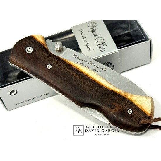 Nieto Centauro Edición Limitada R-09-PI Madera de Pistacho Nieto Centauro Edición Limitada R-09-PI Madera de Pistacho
