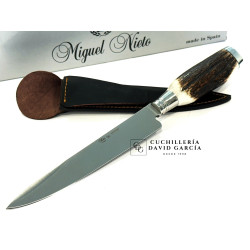 Miguel Nieto Cuchillo Gaucho G-180 Asta de Ciervo 