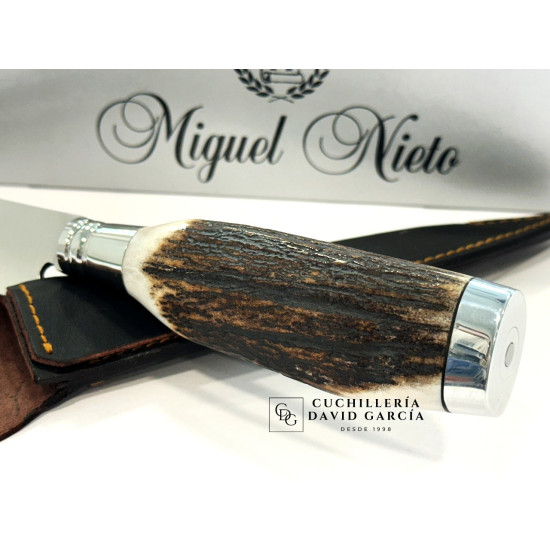 Miguel Nieto Cuchillo Gaucho G-180 Asta de Ciervo 