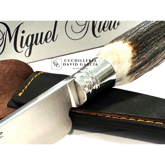 Miguel Nieto Cuchillo Gaucho G-180 Asta de Ciervo 